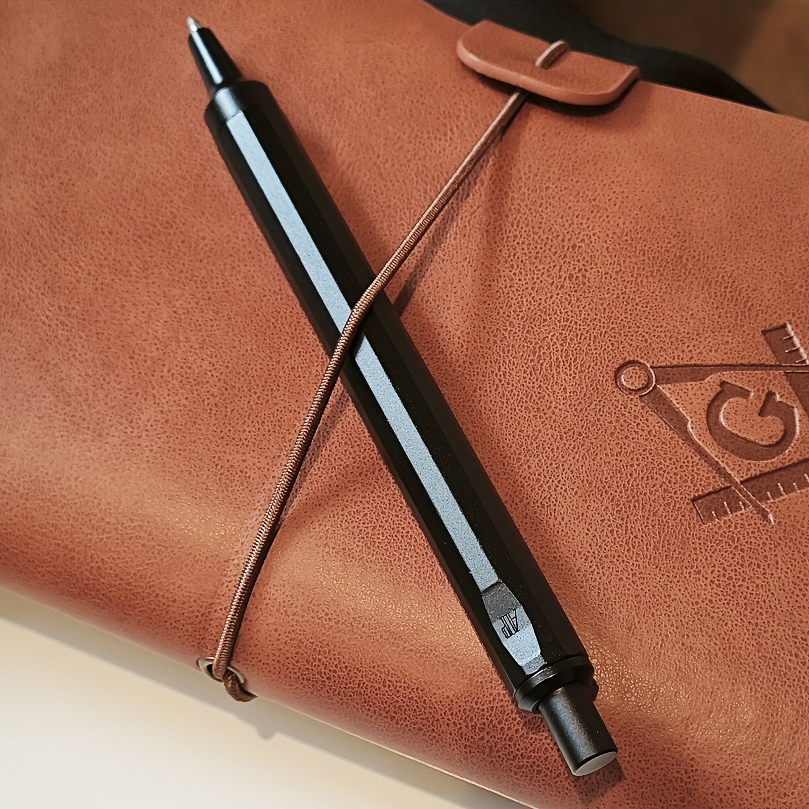 Royal Oak Shape Retractable Metal Ballpoint Pen, Silvery\u002F Matt Black\u002F Grey, Medium Point Blue\u002F Black Ink, Ideal Office Supplies